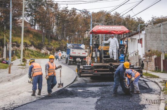 Muñiz Siccardi: “Esperamos poder terminar en abril las obras en los barrios La Cantera y San Vicente”