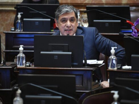 Rodríguez votó a favor de la Ley de Plan de Pago de Deuda Previsional