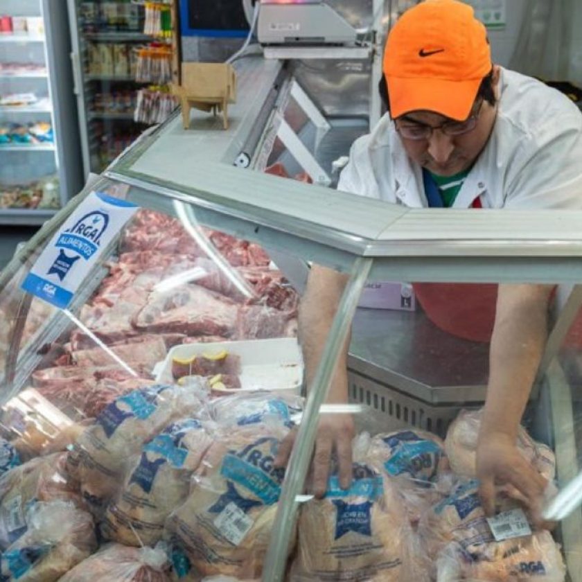 “RGA ALIMENTOS”: Desde el Municipio celebraron una venta “récord” de pollos