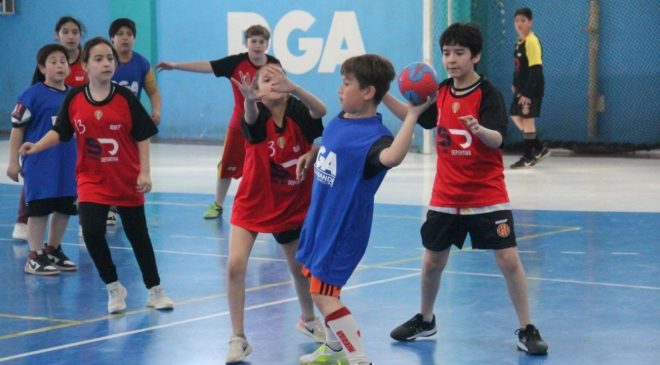 Más de 10 mil vecinos participaron en 2022 de las escuelas deportivas