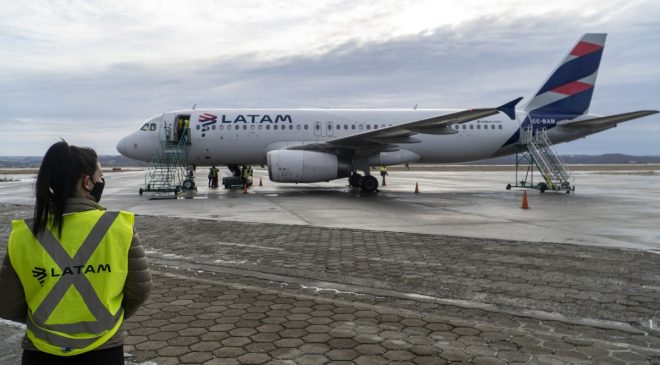 El Gobierno nacional analiza posible restauración de una ruta aérea directa a Malvinas