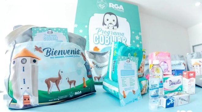  750 bebés y sus madres recibieron el bolso del plan “Cobijar”