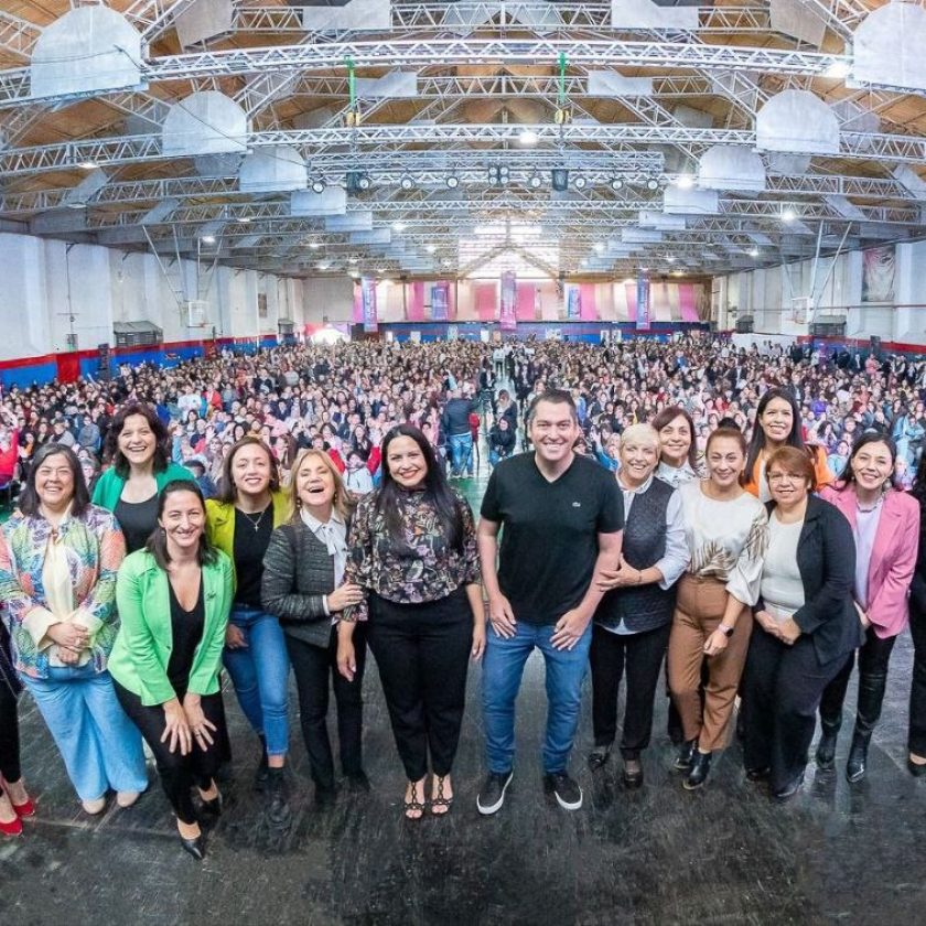 Pérez: “Las mujeres de Río Grande han puesto de pie a nuestra ciudad”
