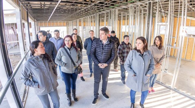 Pérez recorrió la obra del 4to centro de salud municipal