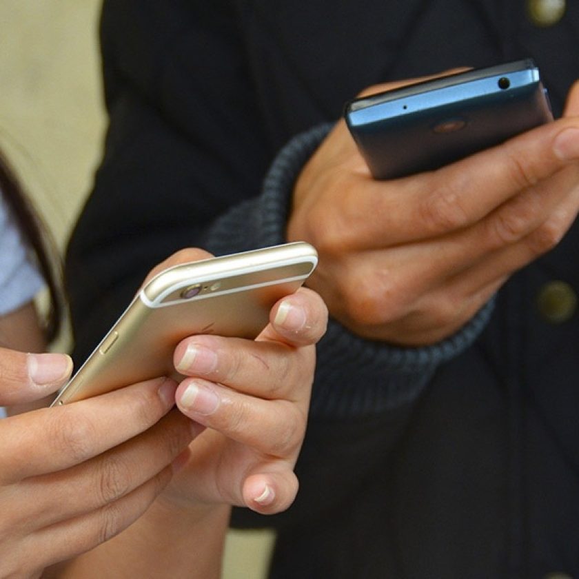 Los smartphones producidos en Tierra del Fuego “son más baratos” que en el exterior