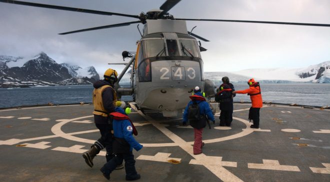 La Base Antártica Esperanza recibió a las familias que invernarán este año