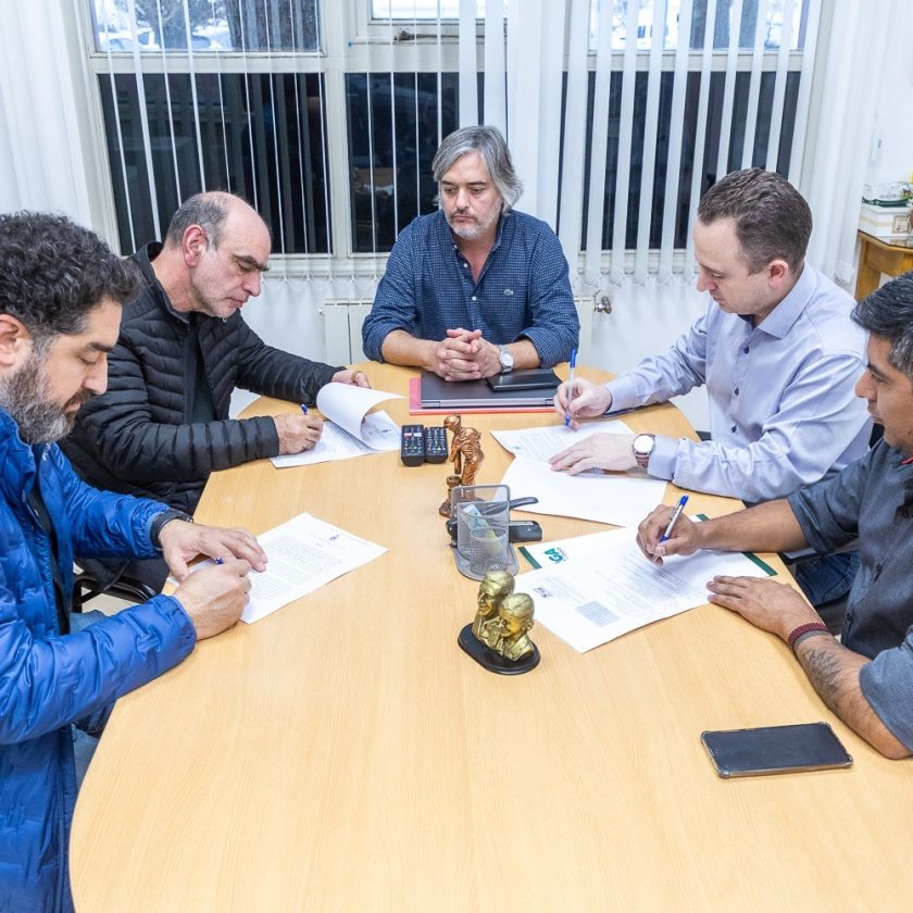El Municipio de Río Grande analiza sumar más taxis y remises a la ciudad