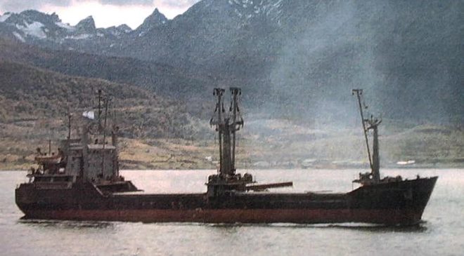 El trágico ataque al buque ARA Isla de los Estados- 23 muertos y la odisea de los dos sobrevivientes