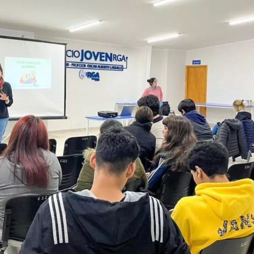 La Municipalidad lleva adelante talleres sobre Salud Mental y Proyecto de vida
