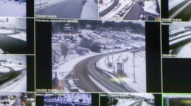 Limpieza de calles en medio de medidas de fuerza