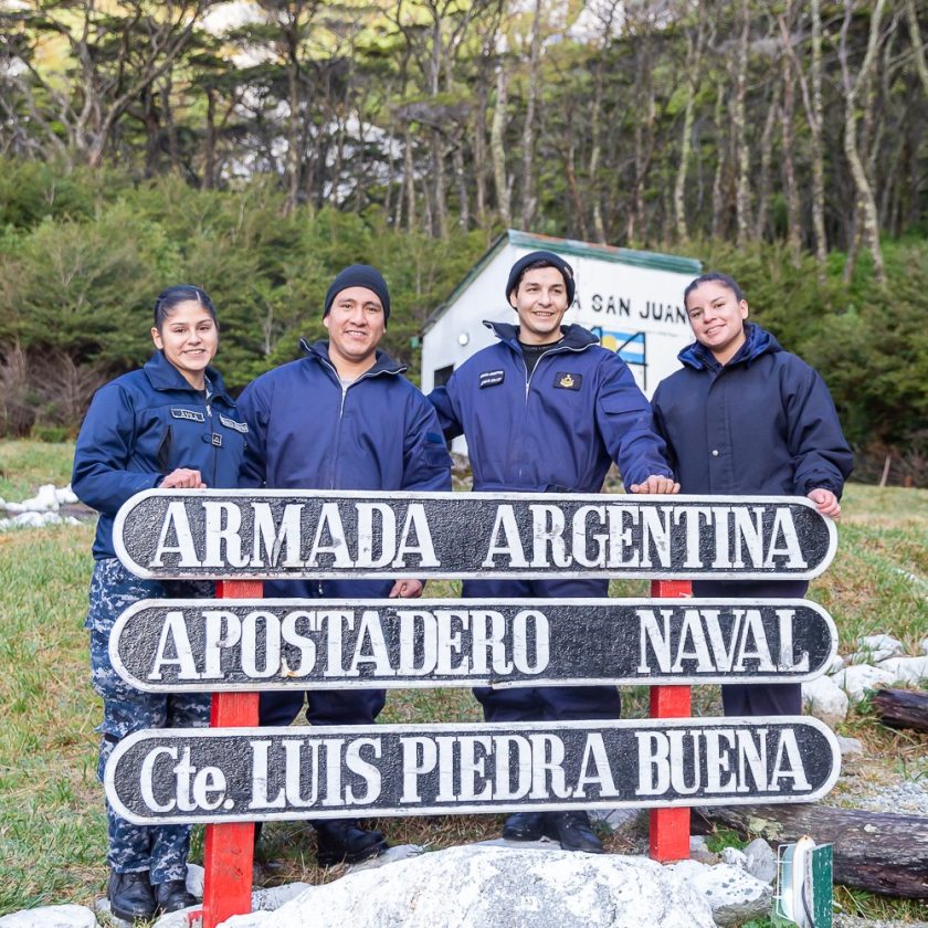 El Área Naval Austral realizó el cambio de personal en el apostadero naval “Comandante Luis Piedrabuena”