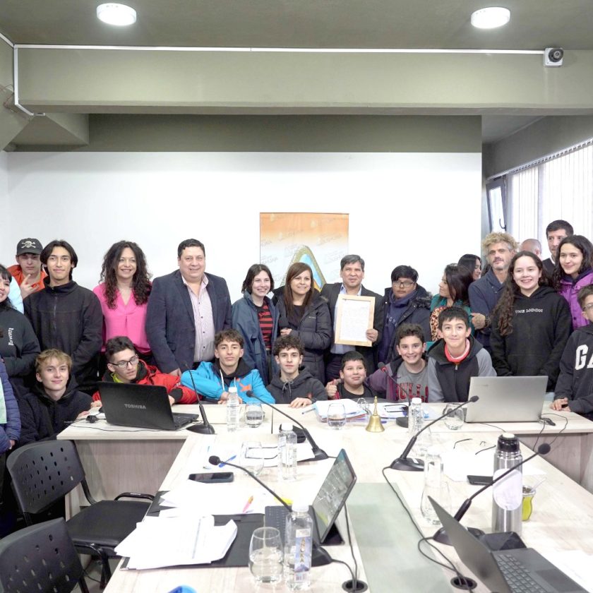 Desafectaron las tierras para la ampliación del predio de la escuela experimental “Los Calafates”