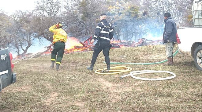 Viento de 120 Km/h arrancó techos en Río Grande