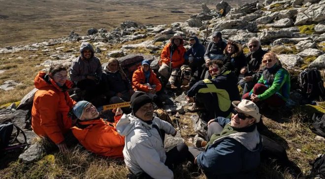 La dramática experiencia de estudiar el terreno de los combates más encarnizados de la guerra de Malvinas
