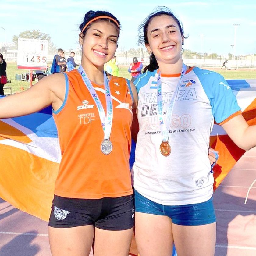 Renata y Antonella cosecharon las primeras medallas para Tierra del Fuego