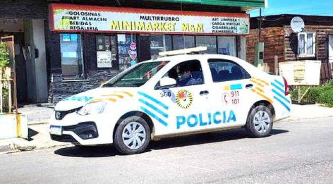 Investigan asalto a mano armada en una despensa