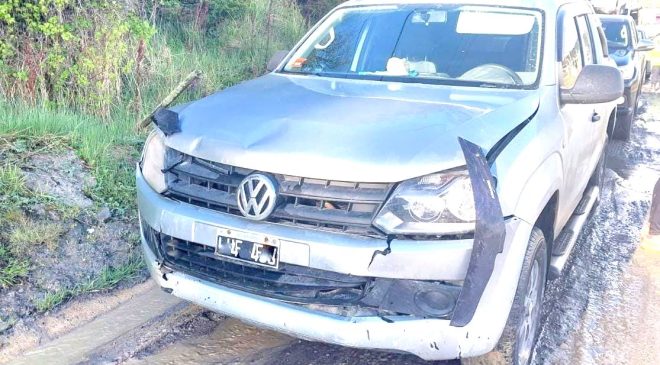 Choque entre una SUV y una camioneta arroja un lesionado