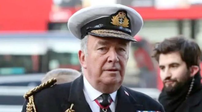 Un ex almirante británico dijo que Milei sería un "tonto" si piensa que puede recuperar las Islas Malvinas