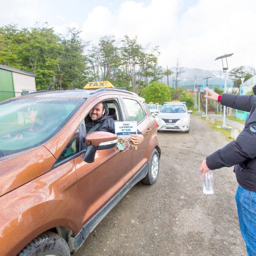 Vuoto: “Estas medidas apuntan a fortalecer el transporte regular y legal en Ushuaia”