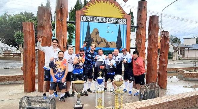 Deportivo Kiara, campeón patagónico de veteranos