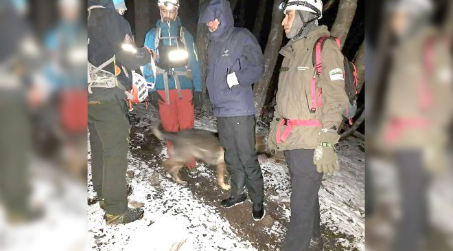 Turista chino fue rescatado a una altitud de 800 metros