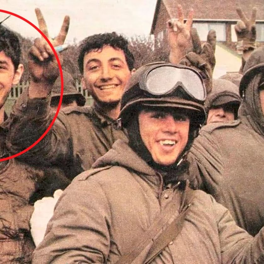 La emotiva historia del veterano de Malvinas que se reconoció en unos naipes de homenaje a la Scaloneta