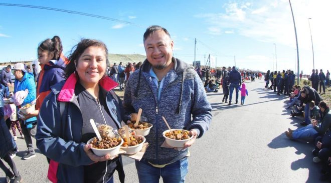 Gran lentejeada por el 2 de Abril