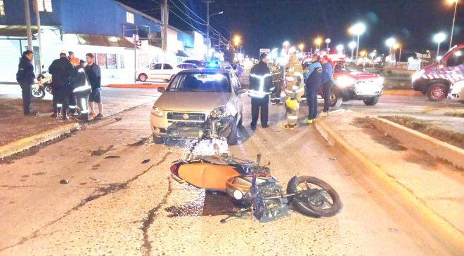Motociclista sin carnet fue atropellado por un automovilista con alcohol en sangre