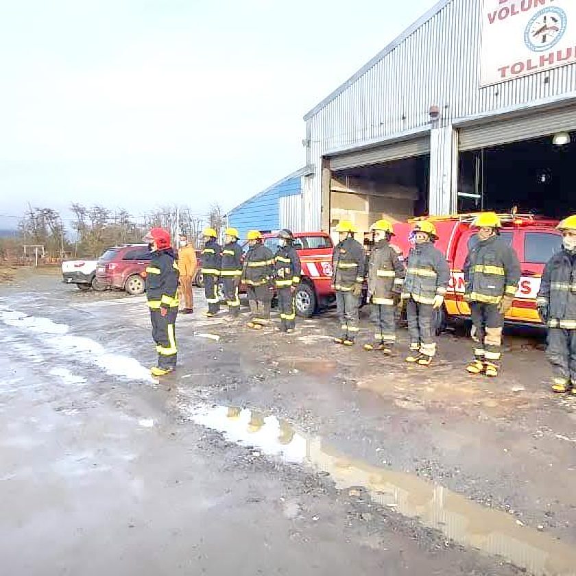 El cuartel de Bomberos Voluntarios de Tolhuin cumplió un cuarto de siglo
