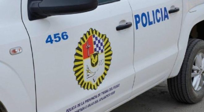 Policías fueron por un hurto a una casa y encontraron un vivero de marihuana