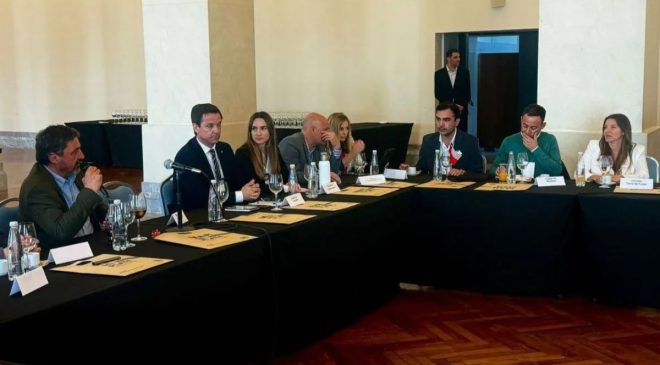 Ushuaia realizará acciones de promoción cruzada con el municipio de Pinamar