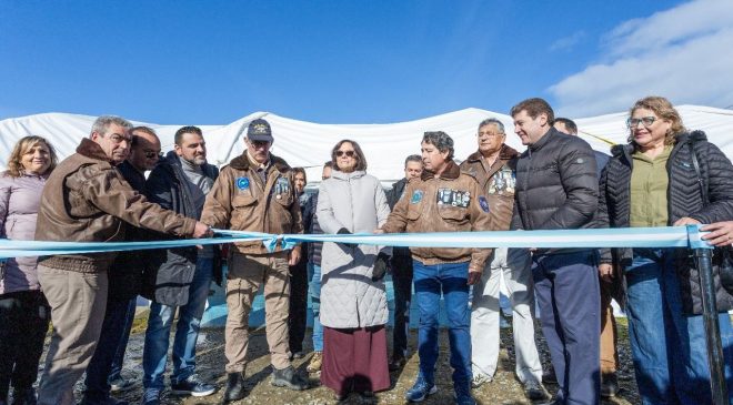 Inauguraron la Carpa de los Veteranos en la Plaza Malvinas