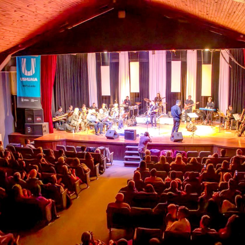 Éxito del ciclo “Latitud 54” con músicos invitados en la Casa de la Cultura