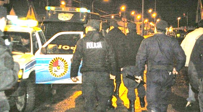 Motociclista resulta herido tras una caída en pleno centro