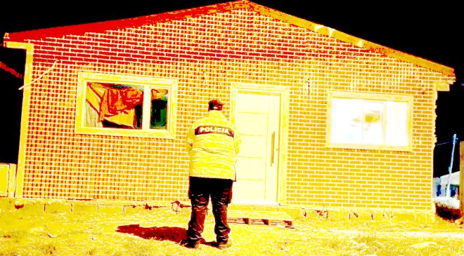 Allanaron a dos mujeres acusadas de robar en un comercio