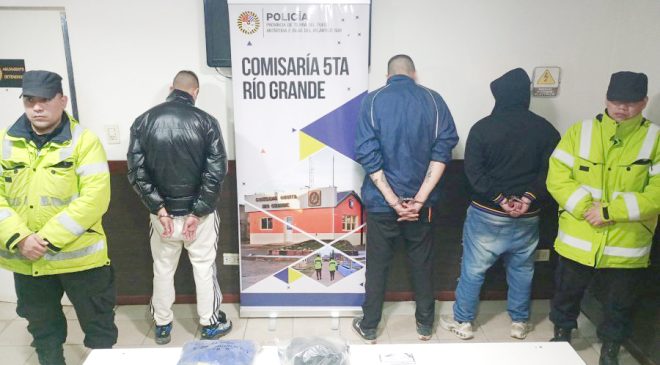 Dictan prisión preventiva a tres hombres por robos en viviendas de Río Grande